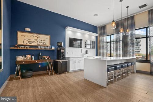 1b-2-2217-131 Bridge Street, PHOENIXVILLE, PA, 19460 | Card Image