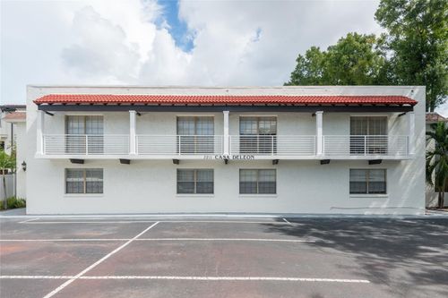 apt-9-3211 W De Leon St, TAMPA, FL, 33609-4600 | Card Image