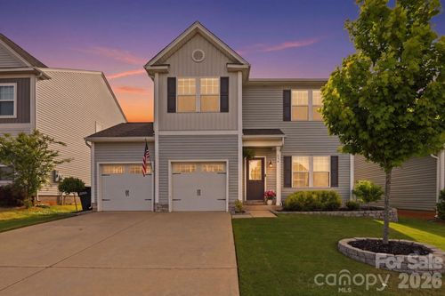 134 Fairfield Dr, Troutman, NC, 28166-0049 | Card Image