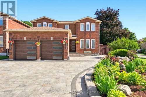 82 Justus Dr, Richmond Hill, ON, L4C0A1 | Card Image