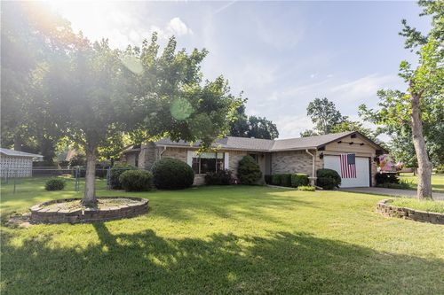 2815 Highland Dr, Rogers, AR, 72756-3119 | Card Image