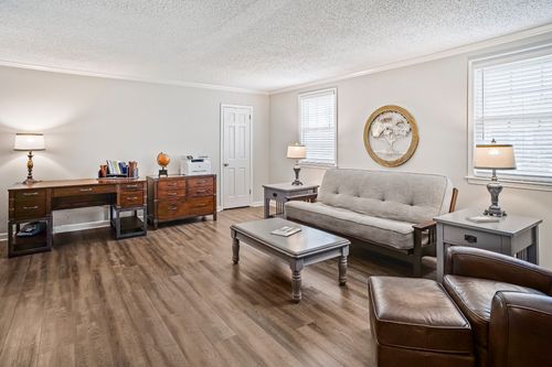 14-1301 Neelys Bend Rd, Madison, TN, 37115-5587 | Card Image