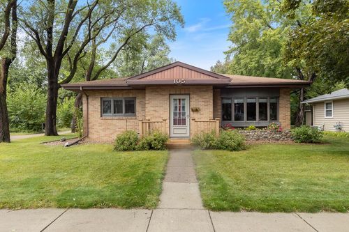 105 N A St, Marshall, MN, 56258-1807 | Card Image