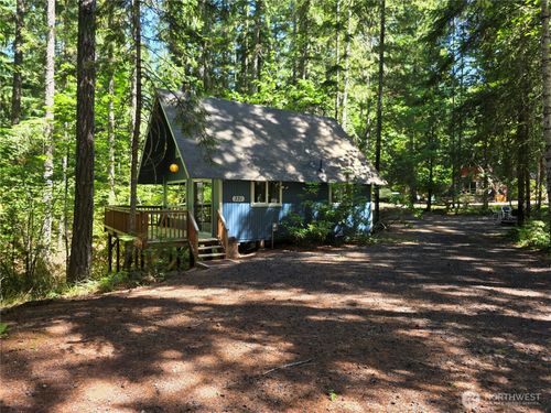 331 N Wynoochee Dr, Hoodsport, WA, 98548-9533 | Card Image