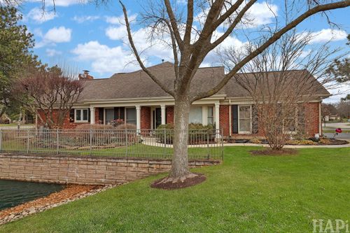 0-2060 N Charter Point Dr, Arlington Heights, IL, 60004-7221 | Card Image