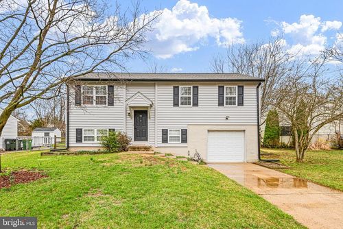 43 Julie Ln, Newark, DE, 19711-2614 | Card Image