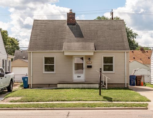 34033 Annapolis St, Wayne, MI, 48184-2407 | Card Image