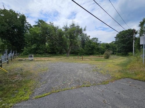 10 W Main St, Erving, MA, 01344-9711 | Card Image