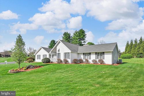 187 Tice Ln, Lebanon, PA, 17042-9093 | Card Image