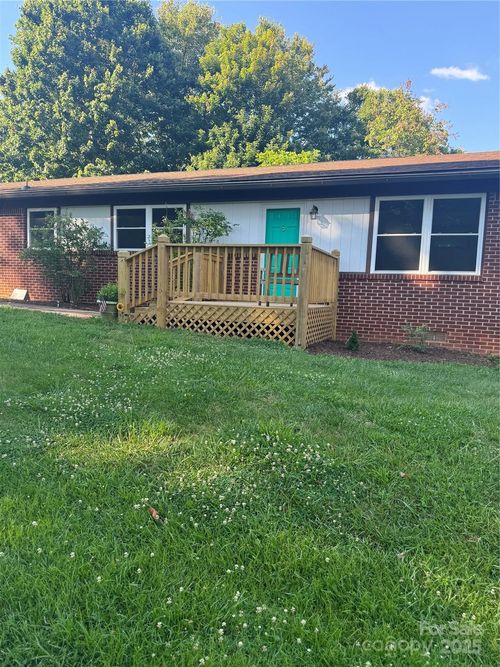 85 Pine Ridge Rd, Mars Hill, NC, 28754-9773 | Card Image
