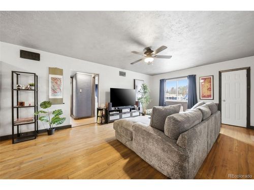 1-1620 Colorado Blvd, Denver, CO, 80220-1068 | Card Image