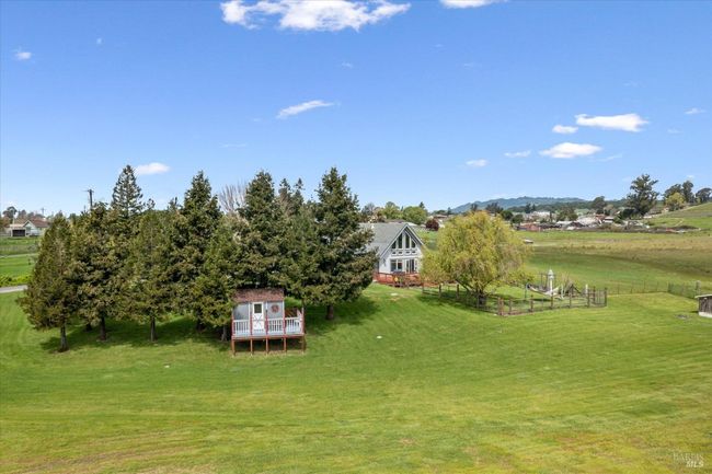 166 Davis Ln, House other with 3 bedrooms, 2 bathrooms and 15 parking in Penngrove CA | Image 11