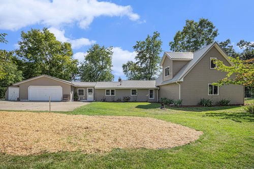 774 Ralston Rd, Colon, MI, 49040-9758 | Card Image