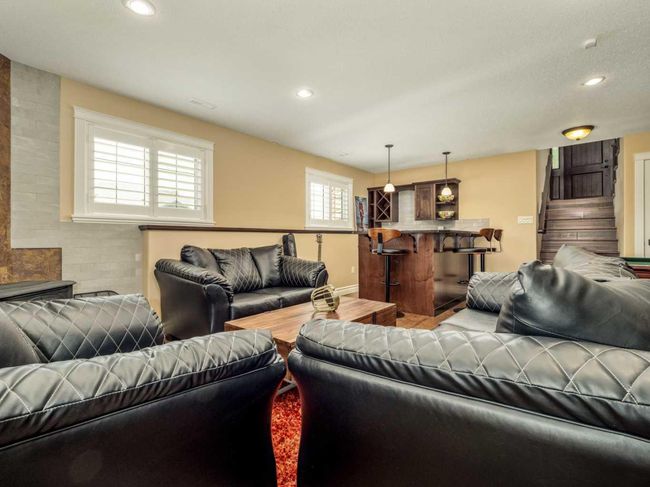 208 Mt Sunburst Place W, House other with 4 bedrooms, 3 bathrooms and 4 parking in Lethbridge AB | Image 35