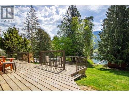 7688 Balfour Wharf Road, Balfour, BC, V0G1C0 | Card Image
