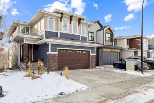 548 Cranbrook Gdns Se, Calgary, AB, T3M3N5 | Card Image