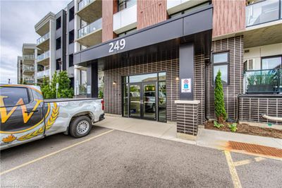 303 - 249 Grey Silo Rd, Home with 2 bedrooms, 2 bathrooms and 1 parking in Waterloo ON | Image 2