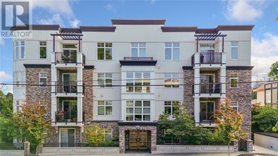 101 - 1765 Oak Bay Ave, Condo with 2 bedrooms, 2 bathrooms and 1 parking in Victoria BC | Image 1