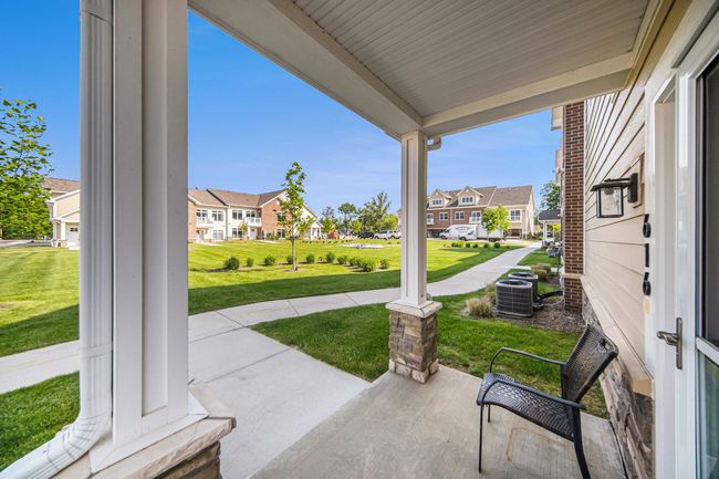 616 Boardwalk Ln, Condo with 2 bedrooms, 2 bathrooms and null parking in Dexter MI | Image 8