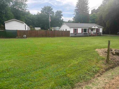 453 Saltlick Rd, Mannington, WV, 26582-7171 | Card Image