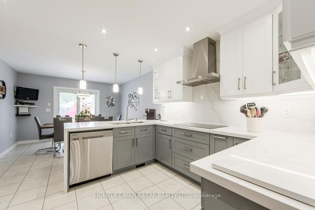 37 St Ave, House other with 4 bedrooms, 4 bathrooms and 4 parking in Bradford ON | Image 19