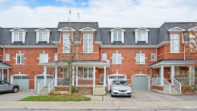 24 - 15 Old Colony Rd, Home with 3 bedrooms, 3 bathrooms and 2 parking in Richmond Hill ON | Image 1