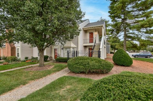749 Yorkwood Pl, Louisville, KY, 40223-3555 | Card Image
