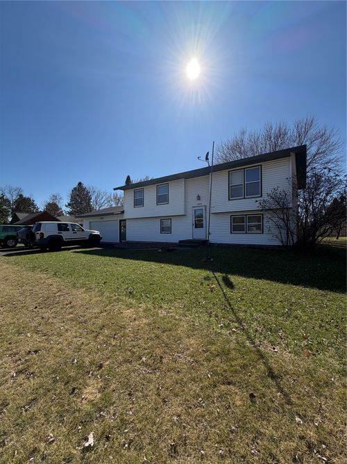 23979 4th Ave, Siren, WI, 54872-8311 | Card Image