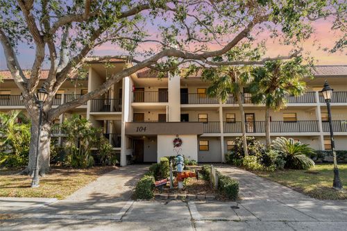 apt-207-104 Capri Isles Blvd, VENICE, FL, 34292-3060 | Card Image