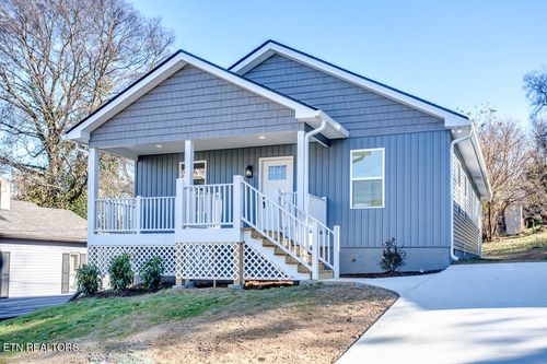 1624 Folsom Ave, Knoxville, TN, 37917-5736 | Card Image