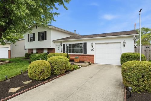 440 Deerwood Ave E, Columbus, OH, 43230-2009 | Card Image