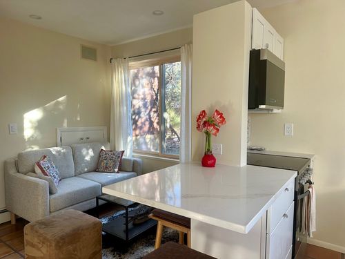 b-712 Juniper Dr, Santa Fe, NM, 87501-1328 | Card Image