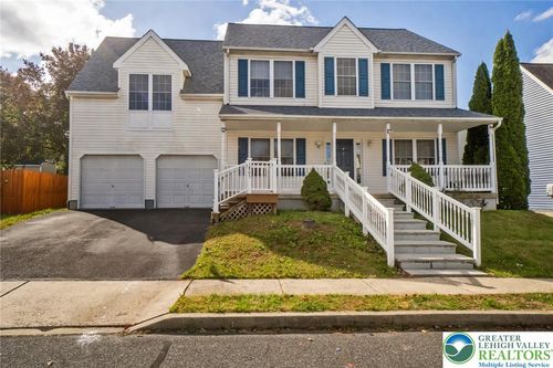 1805 Leedum Ln, Quakertown, PA, 18951-2189 | Card Image