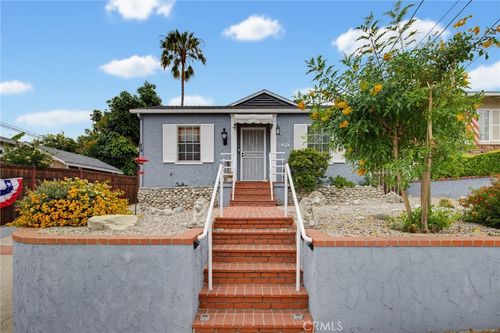 1073 W Upland Ave, San Pedro, CA, 90732-2649 | Card Image