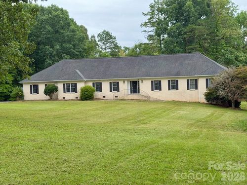128 Temple Ln, Blacksburg, SC, 29702-9227 | Card Image