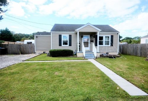 457 Ingram Rd, Virginia Beach, VA, 23452-7143 | Card Image