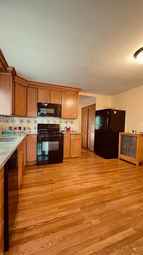 0-21 Lawrence Ln, Belmont, MA, 02478-3330 | Card Image