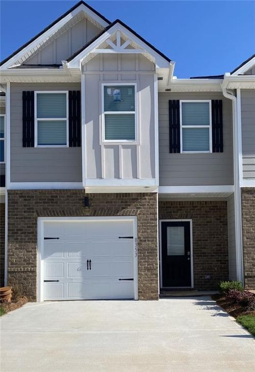 8353 Columbia Ct, Palmetto, GA, 30268-3103 | Card Image