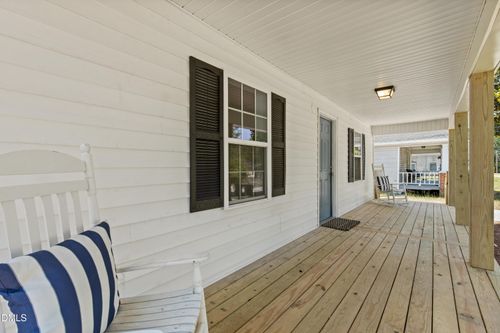 105 3rd St, Erwin, NC, 28339-2423 | Card Image
