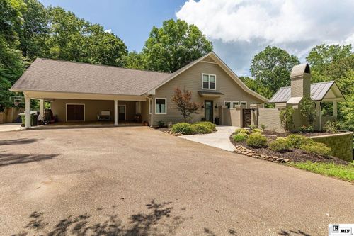 209 Jefferson Oaks Dr, Ruston, LA, 71270-7082 | Card Image