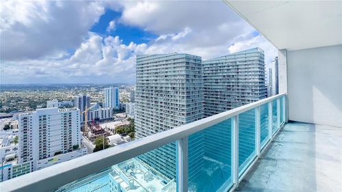 apt-3205-1250 S Miami Ave, Miami, FL, 33130-4120 | Card Image