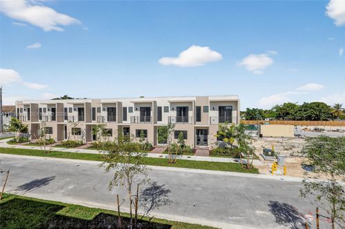 13862-13872 Sw 262nd Ln, Homestead, FL, 33032 | Card Image
