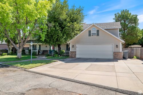 2285 Shiloh Cir, St. George, UT, 84790-8097 | Card Image