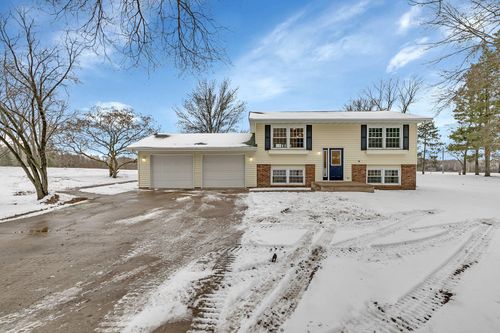 1816 Danforth Circle, Lynden Twp, MN, 55320 | Card Image