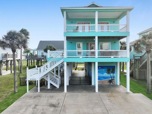 931 Bahama Dr, Crystal Beach, TX, 77650 | Card Image