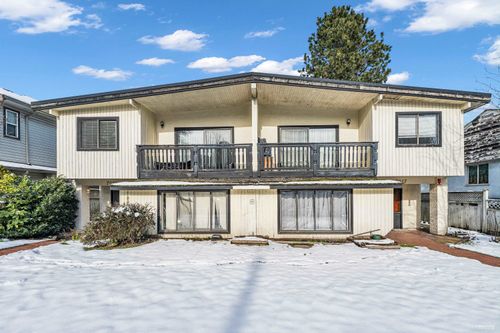 7017 Elwell St, Burnaby, BC, V5E1K3 | Card Image