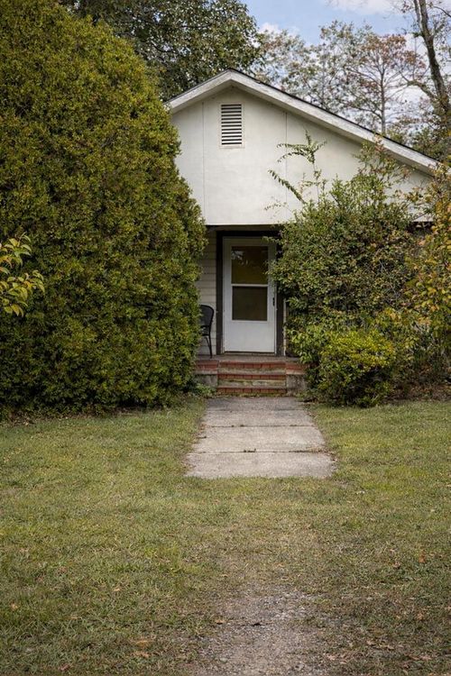 412 W Adair St, Valdosta, GA, 31601-4413 | Card Image