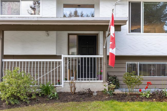 3445 Sussex Street, House other with 4 bedrooms, 1 bathrooms and 6 parking in Abbotsford BC | Image 3