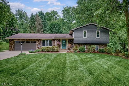 4781 Laburnum Dr, Green, OH, 44319-4522 | Card Image