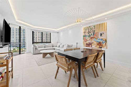 apt-a713-520 Brickell Key Dr, Miami, FL, 33131-2609 | Card Image